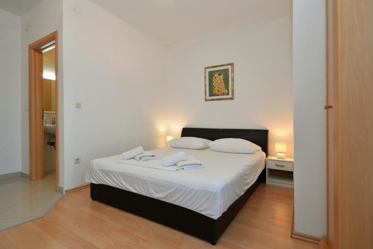 Apartmani Vedrana, Murter Exterior foto